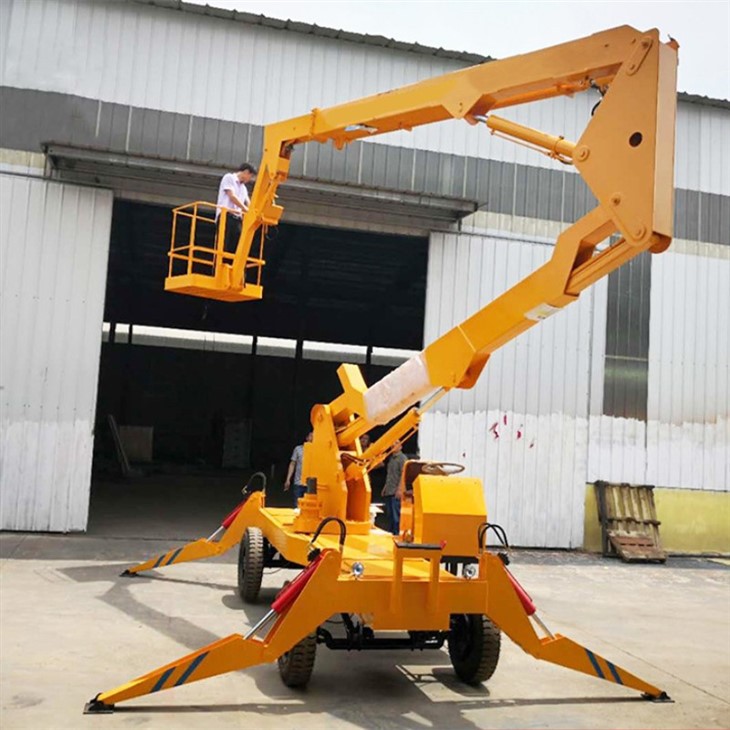 Towable Spider Lift Equipment